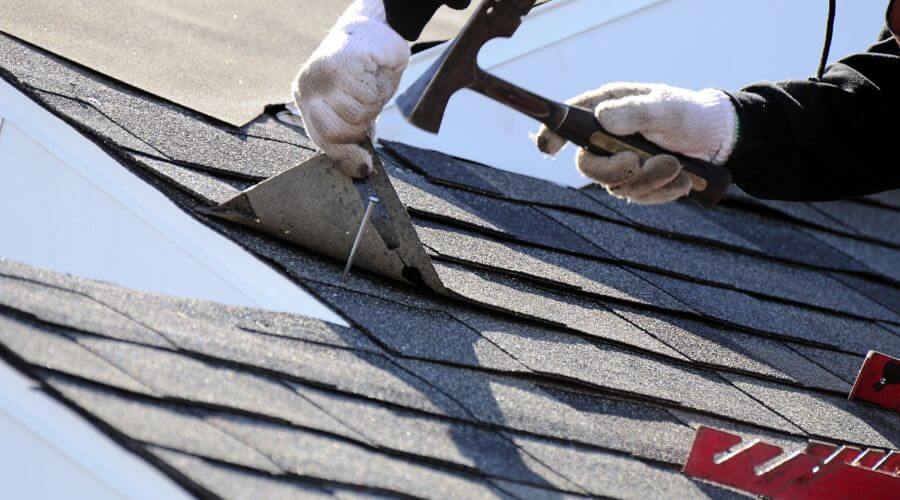 Expert Emergency Roof Repairs services in Latham, OH